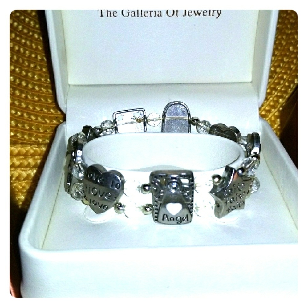 Faithful bracelet