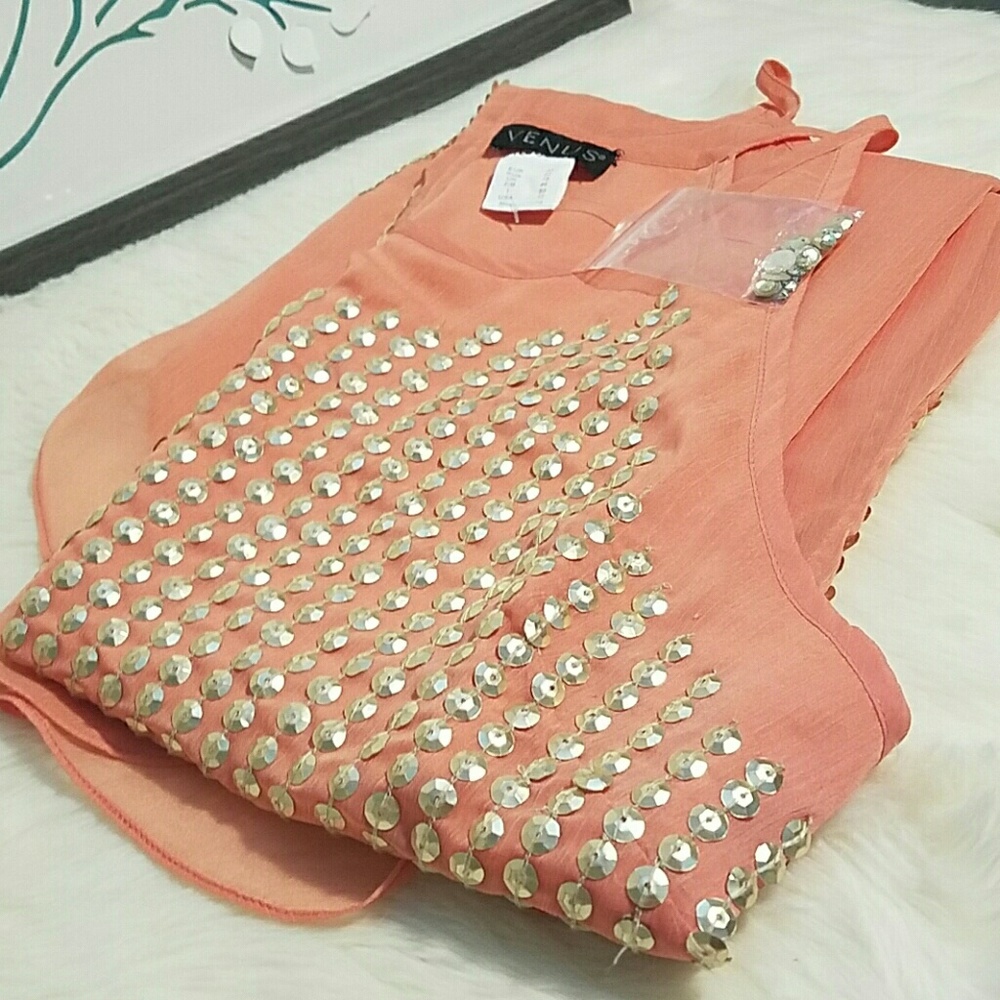😜NWOT Venus Coral Dress Sz 12 😊
