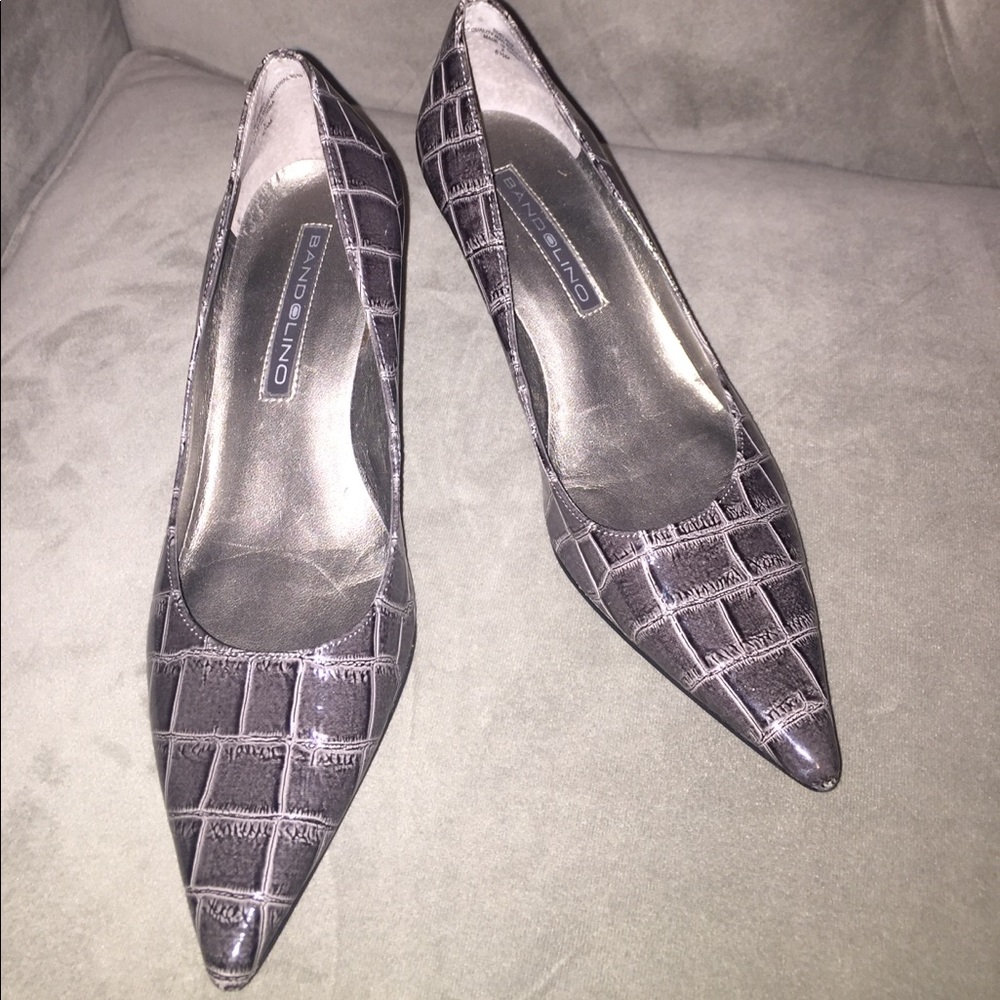 Bandolino 2" heels