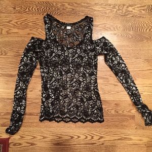 Venus Open Shoulder Black/Silver Long Sleeve