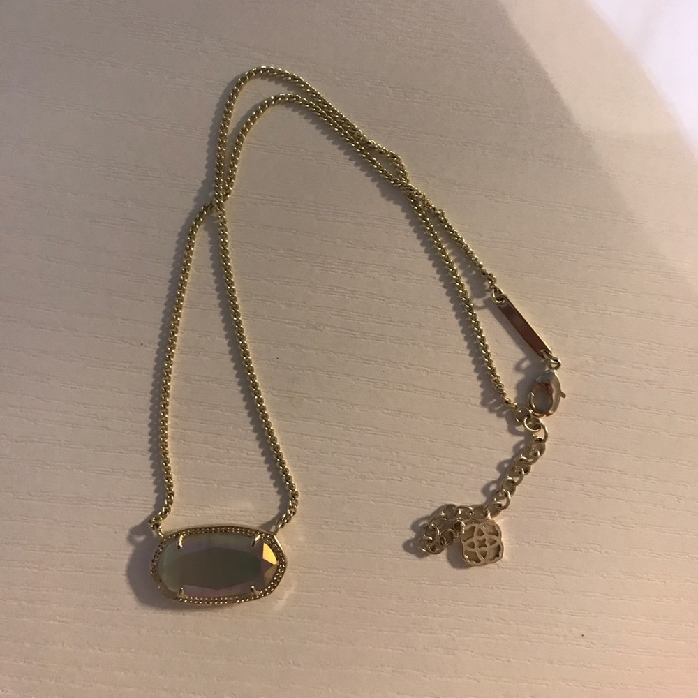 RARE iridescent slate Kendra Scott Dylan necklace