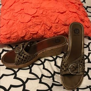 Yellow box Wedge sandals