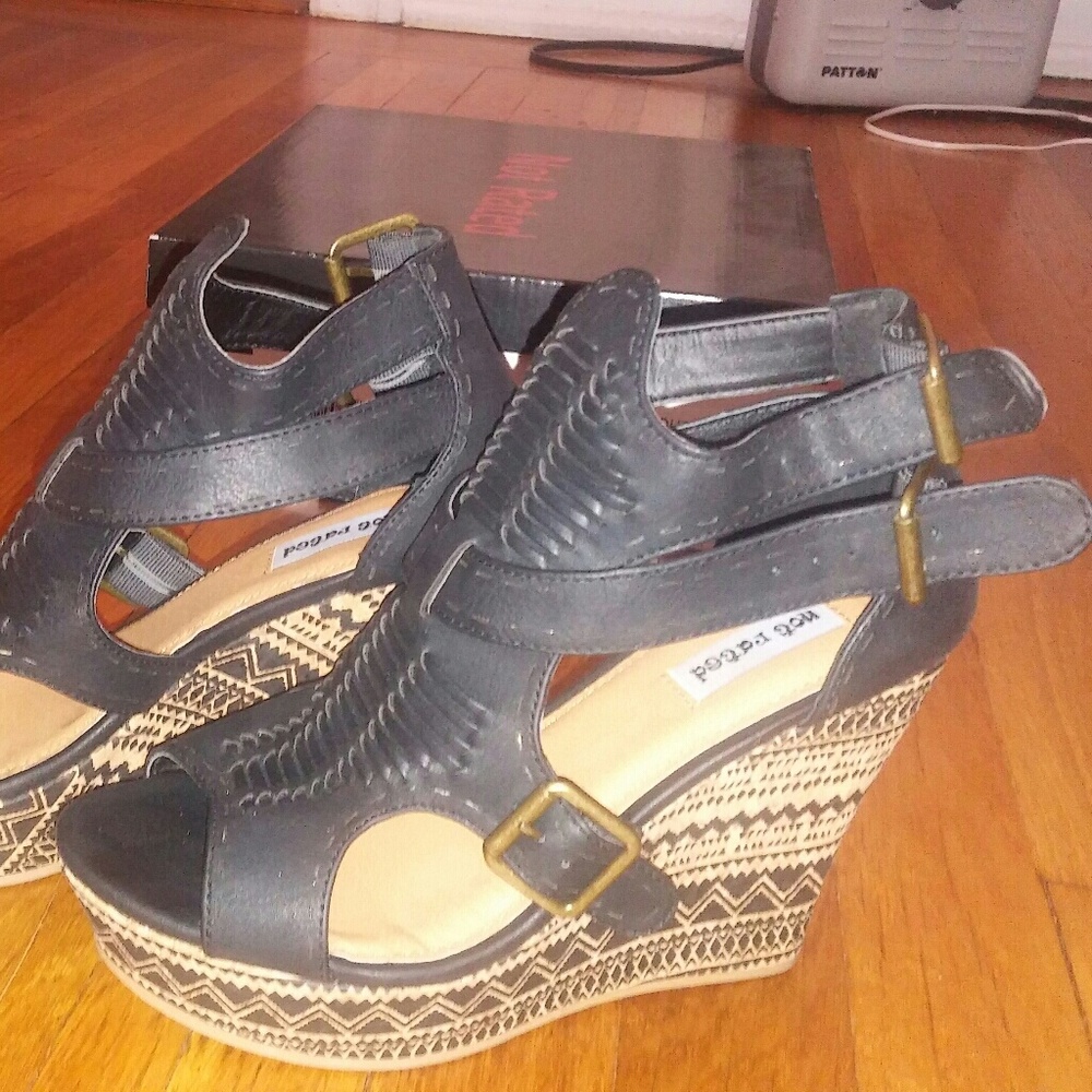 Not Rated Black and Cork Wedges, Size 6
