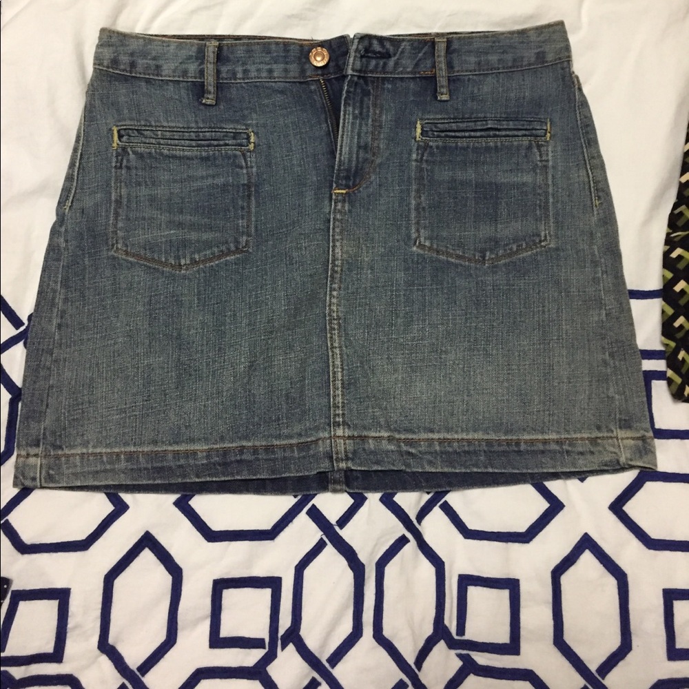 Gap perfect fit denim skirt