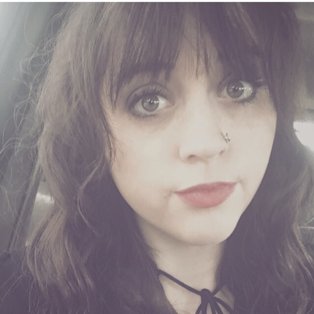 Meet your Posher, Mackenzie