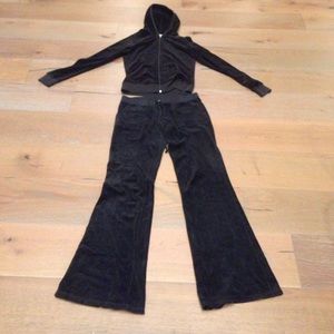 Cute black Juicy Couture Sweatsuit