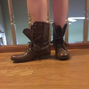 Steve Madden Troopa Boots