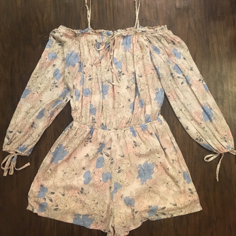 Floral Romper NWT