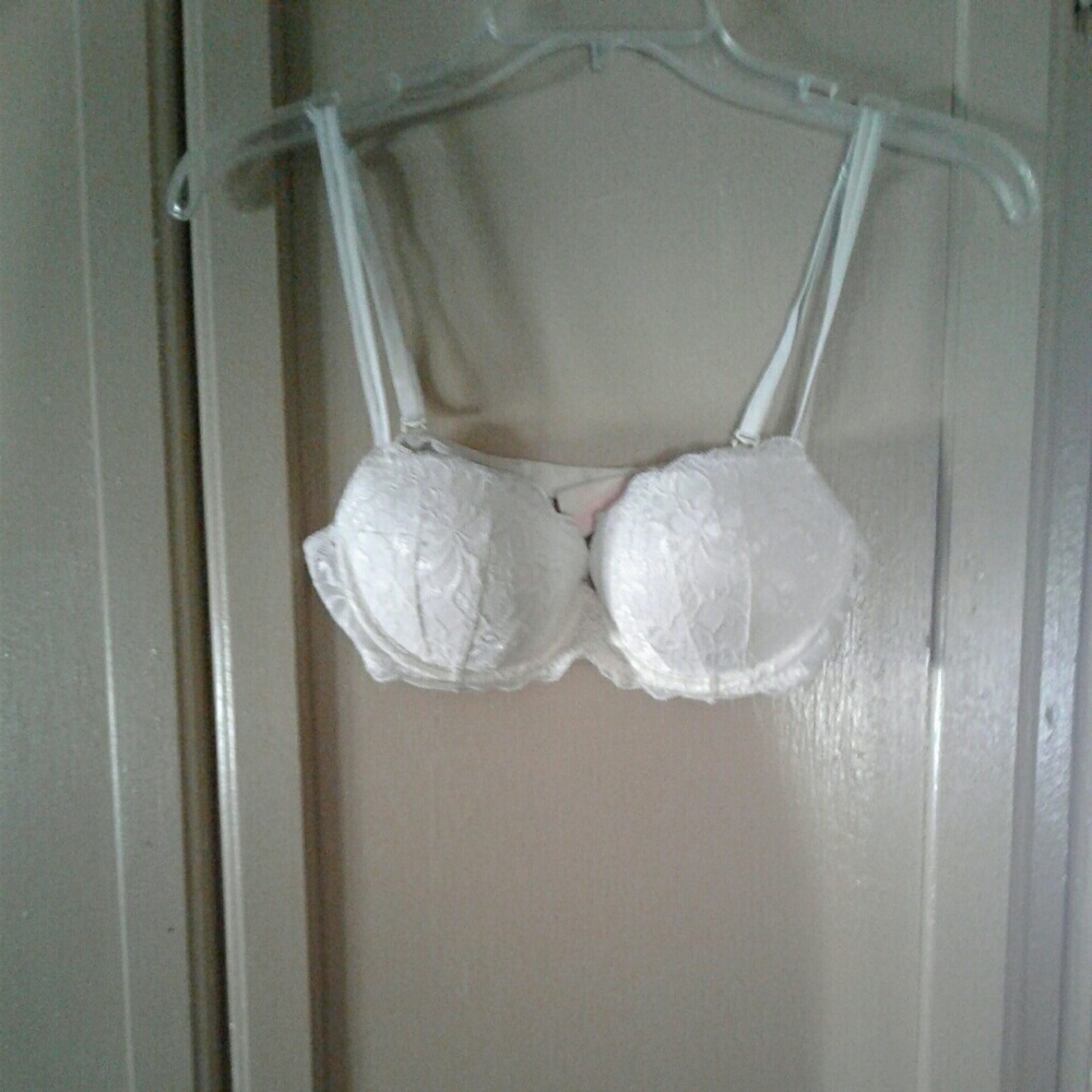 Pink by Victoria's secret push up bra