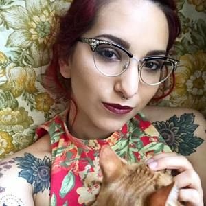 Meet your Posher, Amber