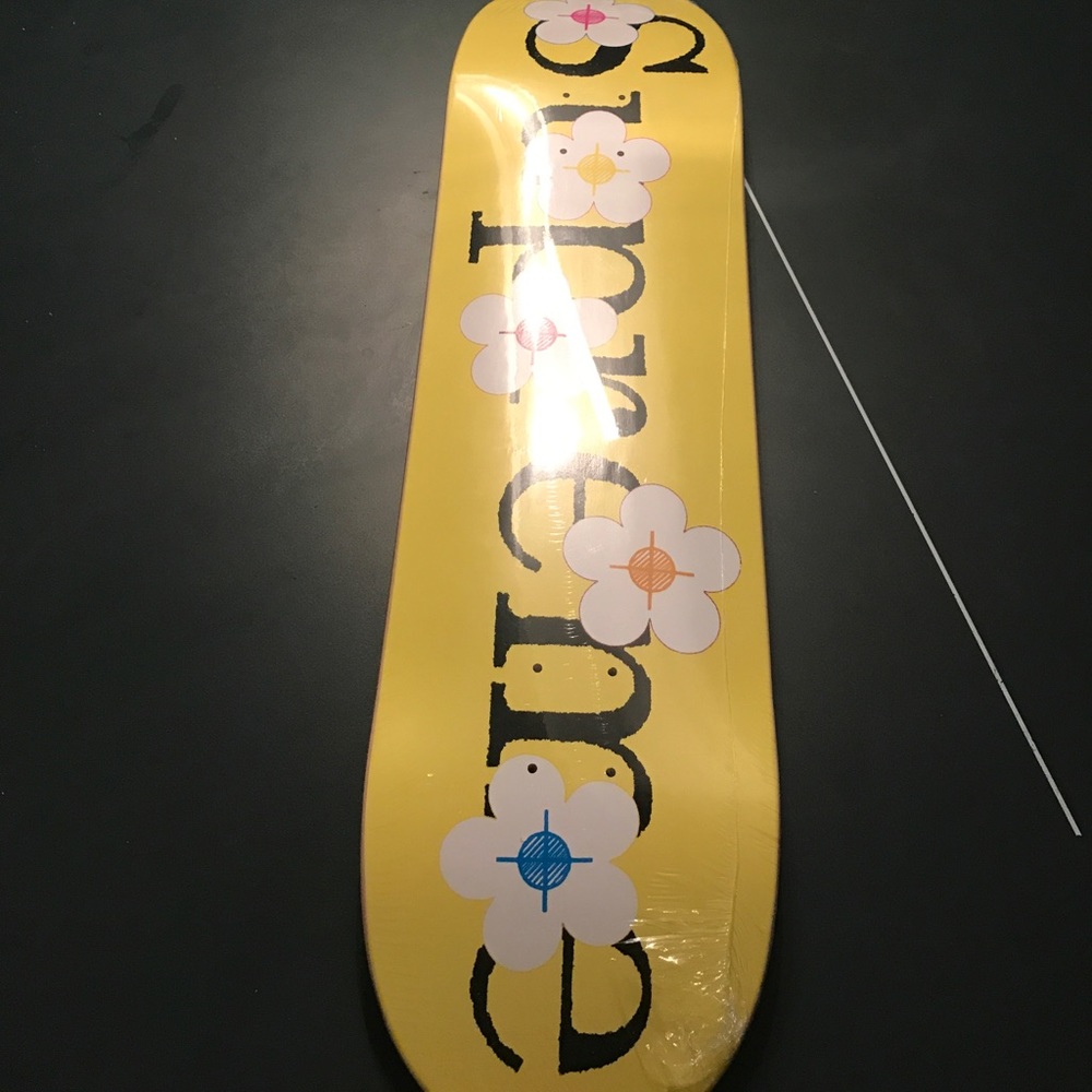 Yellow flower Authentic Supreme Deck