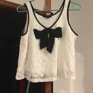 Super cute Large Forever 21 Tank Top!