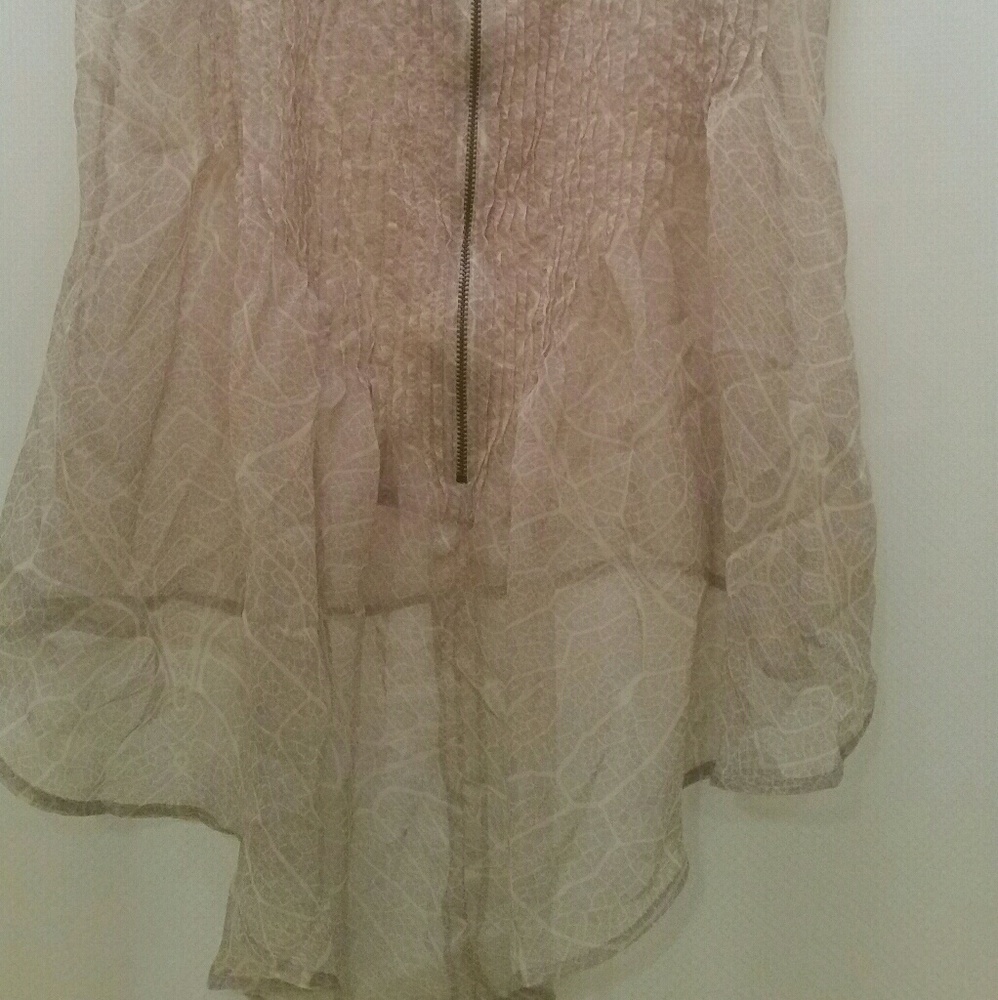 Flowing, sheer tank grayish mauve and cream - Picture 2 of 2