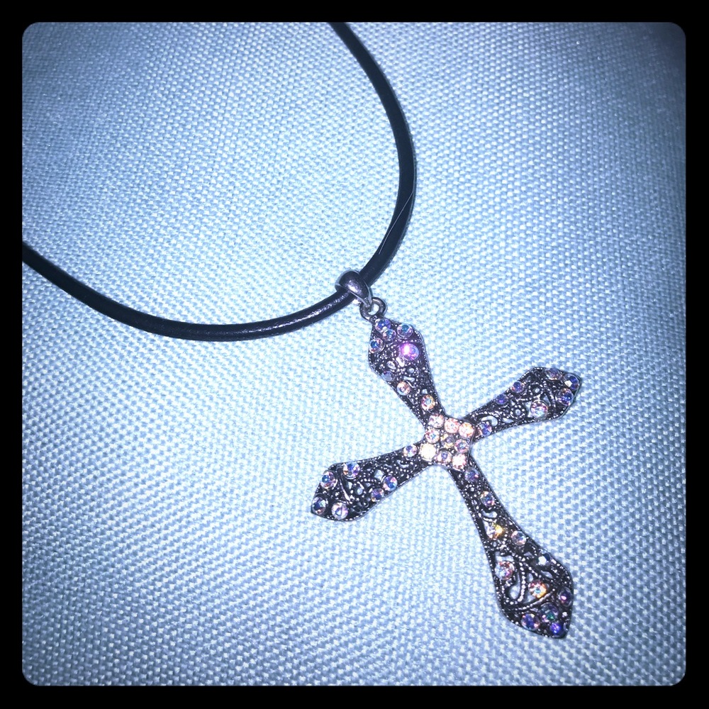 Premier Designs Cross Necklace on Cord