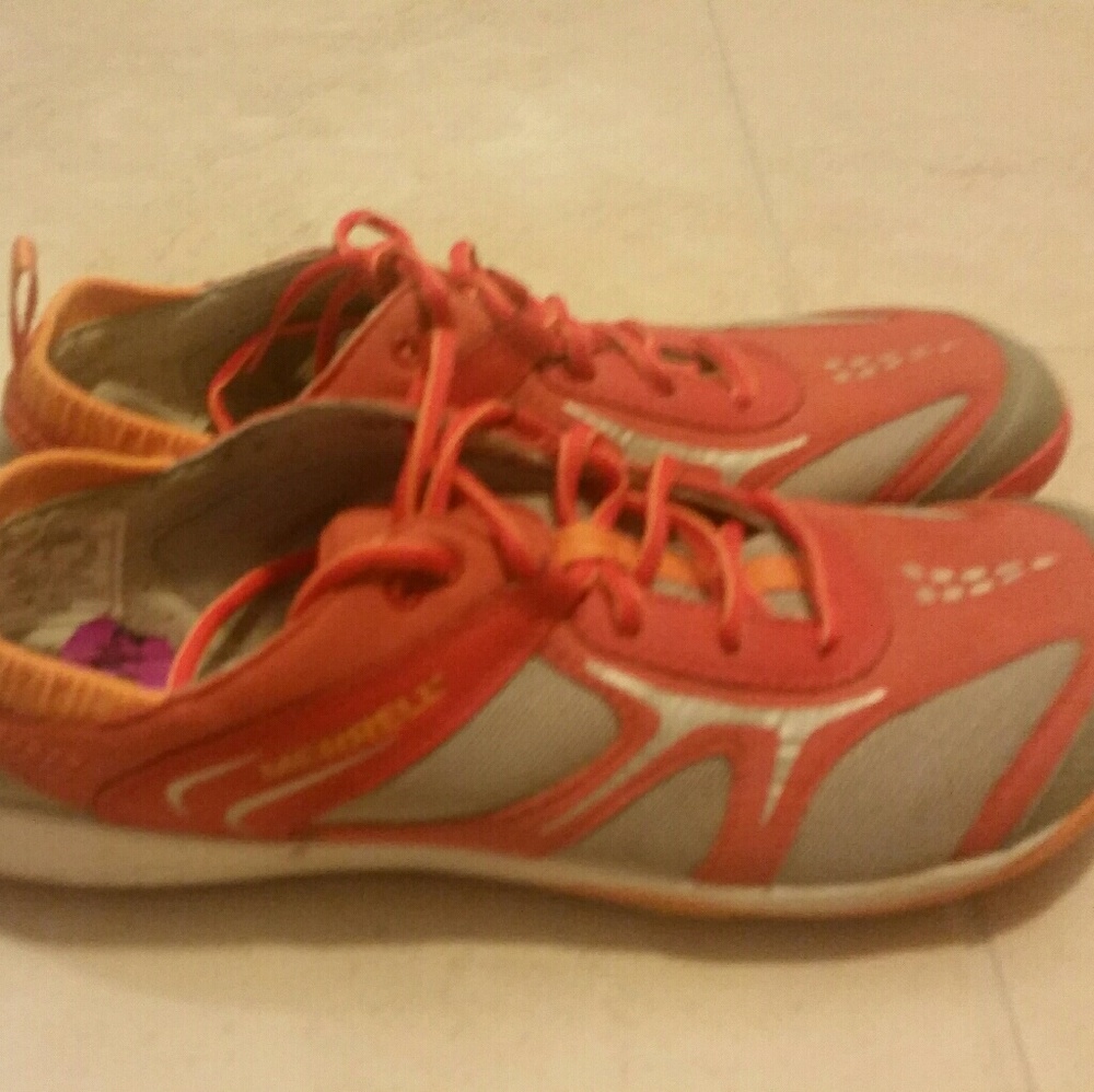Merrel sneakers