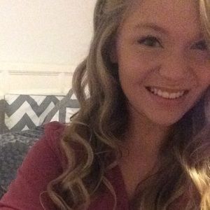 Meet your Posher, Kristen