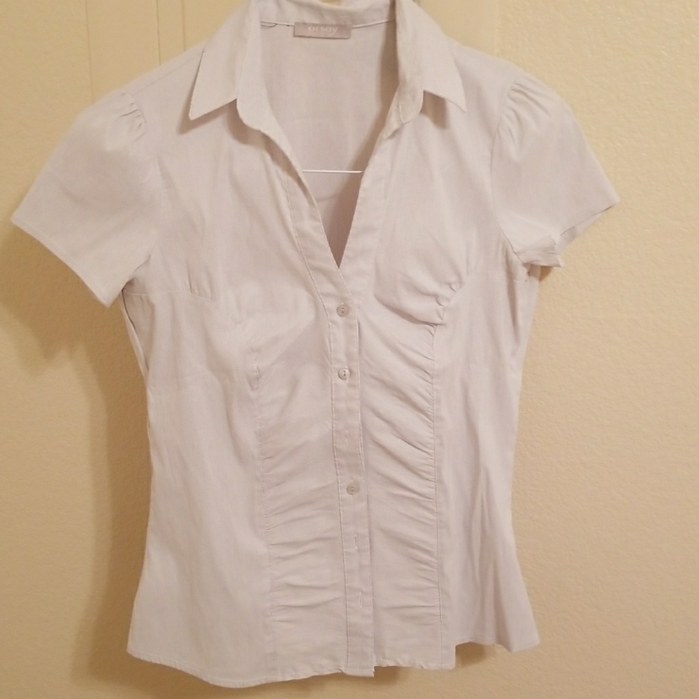 White shirt with gray strips