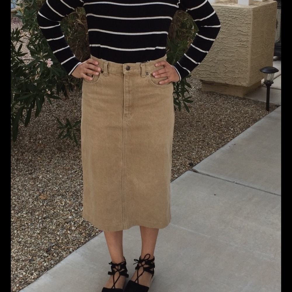 Vintage high waisted skirt