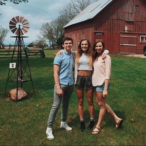 Meet your Posher, Jordan