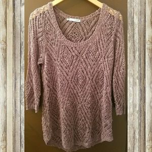 Crochet 3/4 sleeve sweater