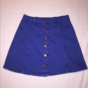 Button-down denim skirt