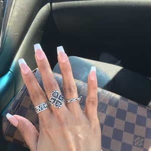 Meet your Posher, Daniela