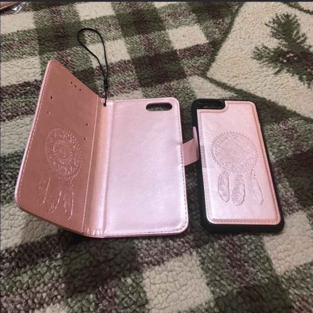 iPhone 7 plus phone case & wristlet