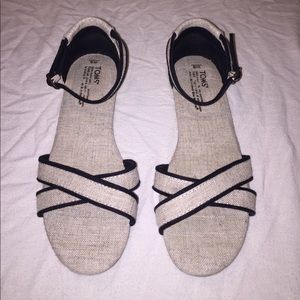 TOMS Sandals