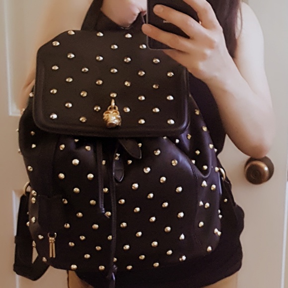 Alexander McQueen back pack my new baby !