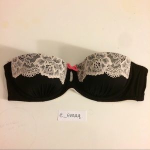 STRAPLESS BLACK LACE BRA