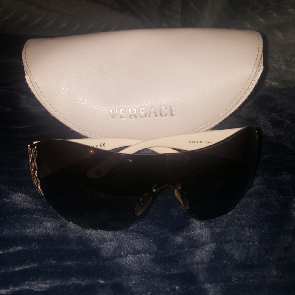 Versace womans sunglasses