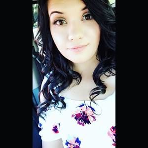 Meet your Posher, Crystal