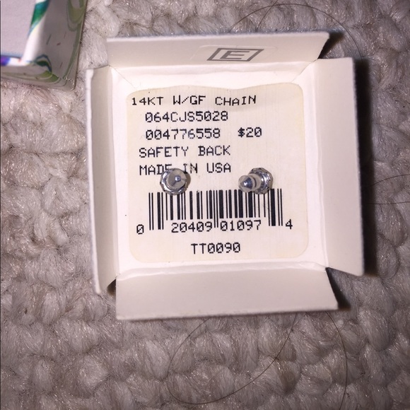 Heart Ear Rings - Picture 2 of 2