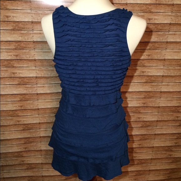 Like New Condition! Navy Ruffled Tank - Picture 3 of 4