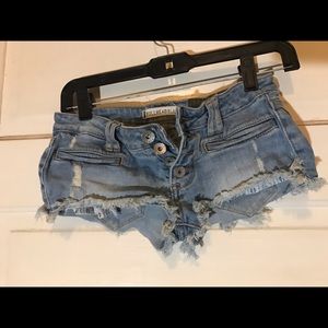 Bullhead black cheeky shorts