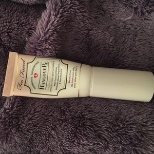 Too Faced Hangover Primer