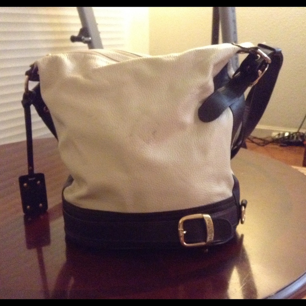 Valentina Italian leather Sling bucket bag