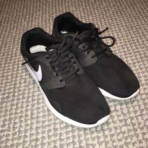 Nike Kaishi