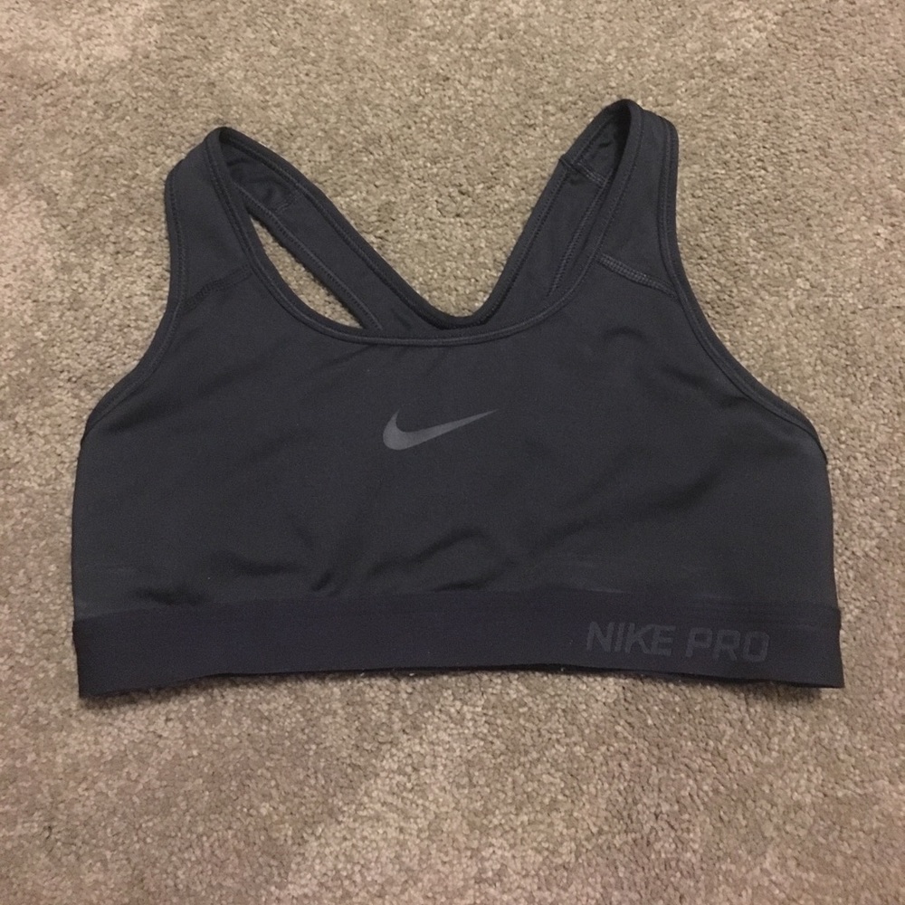 Women's Nike pro bra