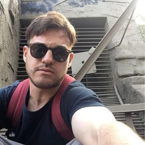 Meet your Posher, Lucas