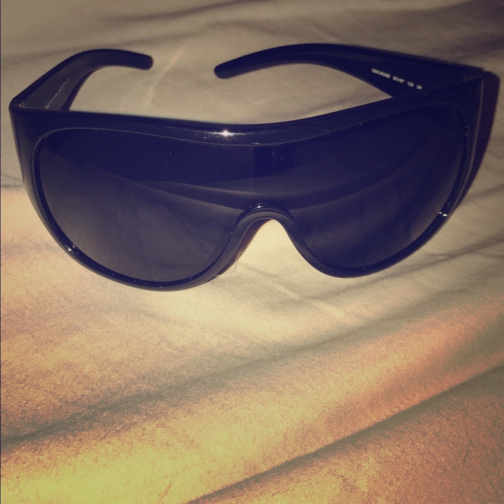 Dolce gabbana sunglasses