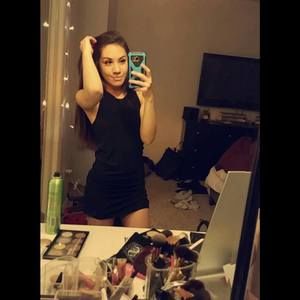 Meet your Posher, Maya