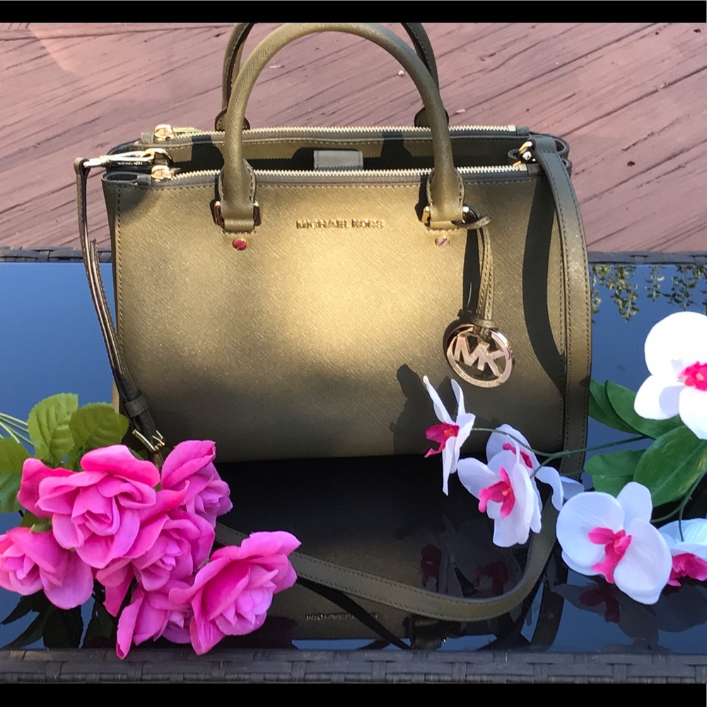 Large Michael Kors Bag
