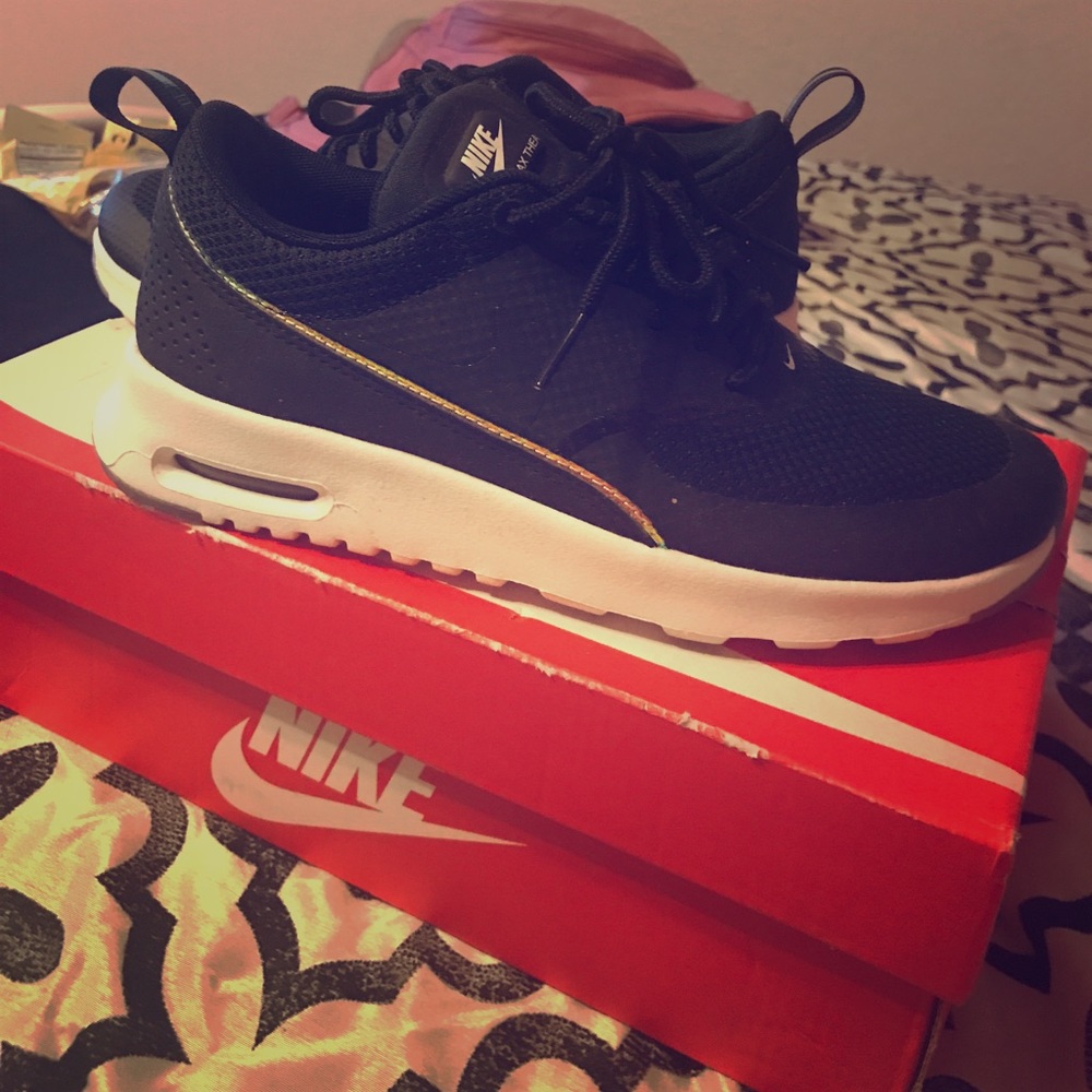 Womens Nike Air Max Thea PRM