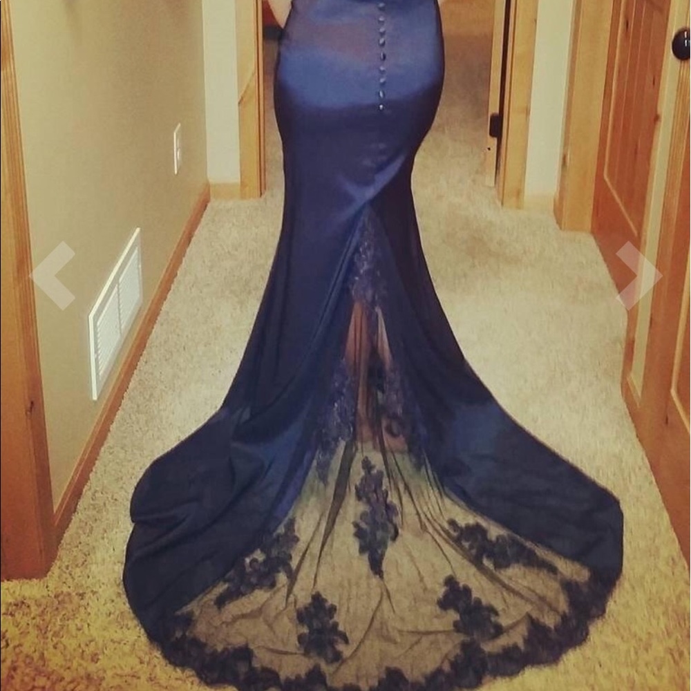 Black prom dress