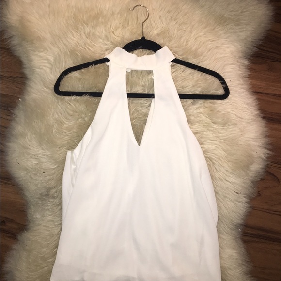 White halter tank with high neck - Picture 1 of 3