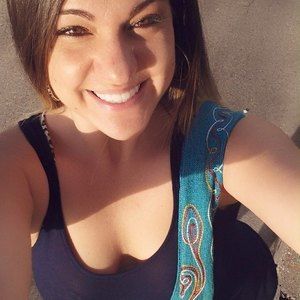 Meet your Posher, Kayla