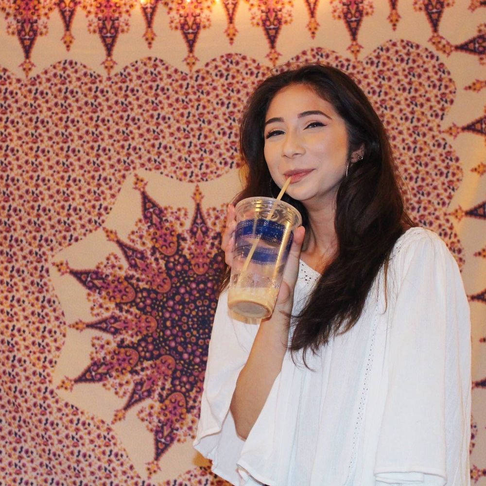 Meet your Posher, Vivienne