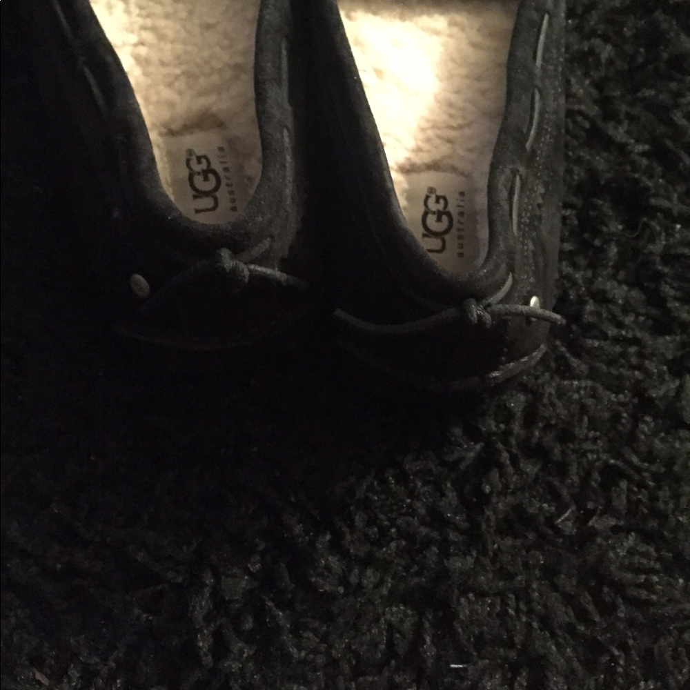 Ugg slippers - Picture 2 of 2