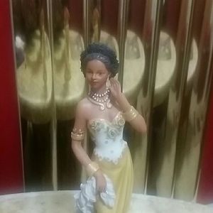 Meet your Posher, Alfreda